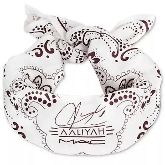 Aaliyah x Mac Bandanna MAC x Aaliyah Makeup Collection Disappoints Fans  main image 3